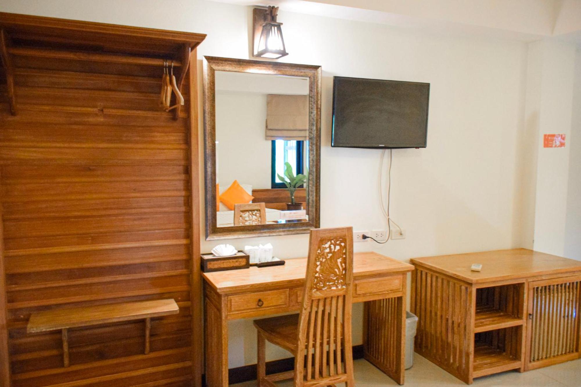 Hotel Chivapuri Trat Habitación foto